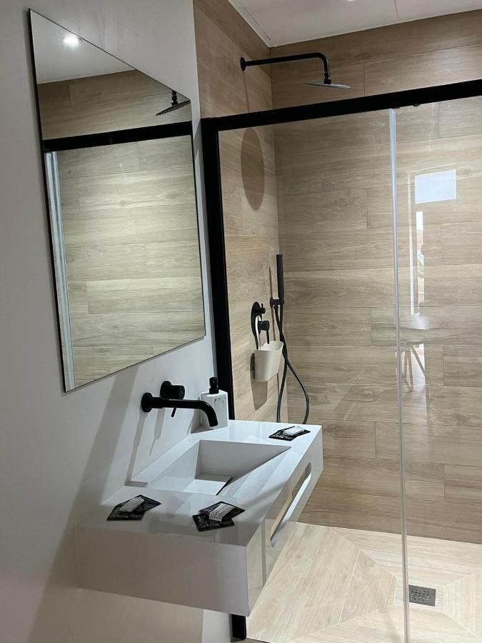 Artemisa Suites Sevilla エクステリア 写真